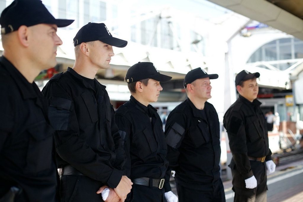 Охранное предприятие: Как выбрать надежного партнера для безопасности