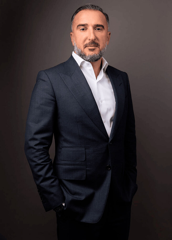 Хачатуров Тигран Гарикович: Путь к успеху в мире финансов и промышленности