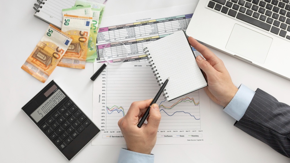 Регулятор репутаций на финансовом рынке: кто говорит правду о компаниях и кому доверять?