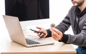 Как выбрать криптовалютный обменник по данным мониторинга и отзывам